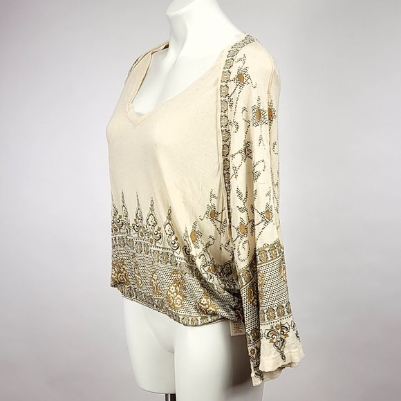 Free People Women's Medallion Printed Dolman Long Sleeve Top - Picture 4 of 9